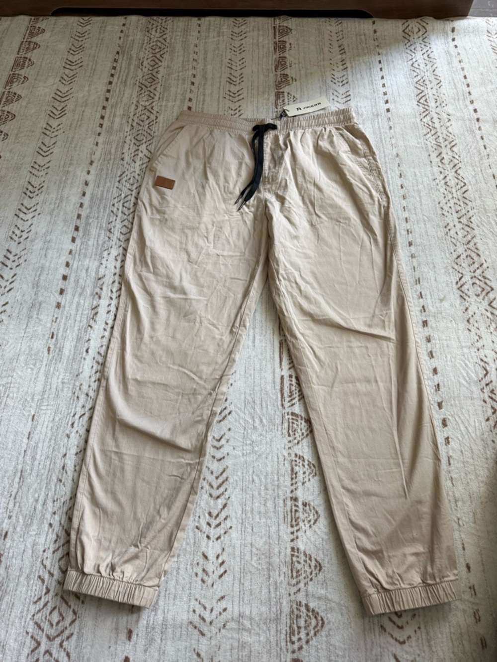 Lightweight Men's Beige Jogger Pants with Drawstring